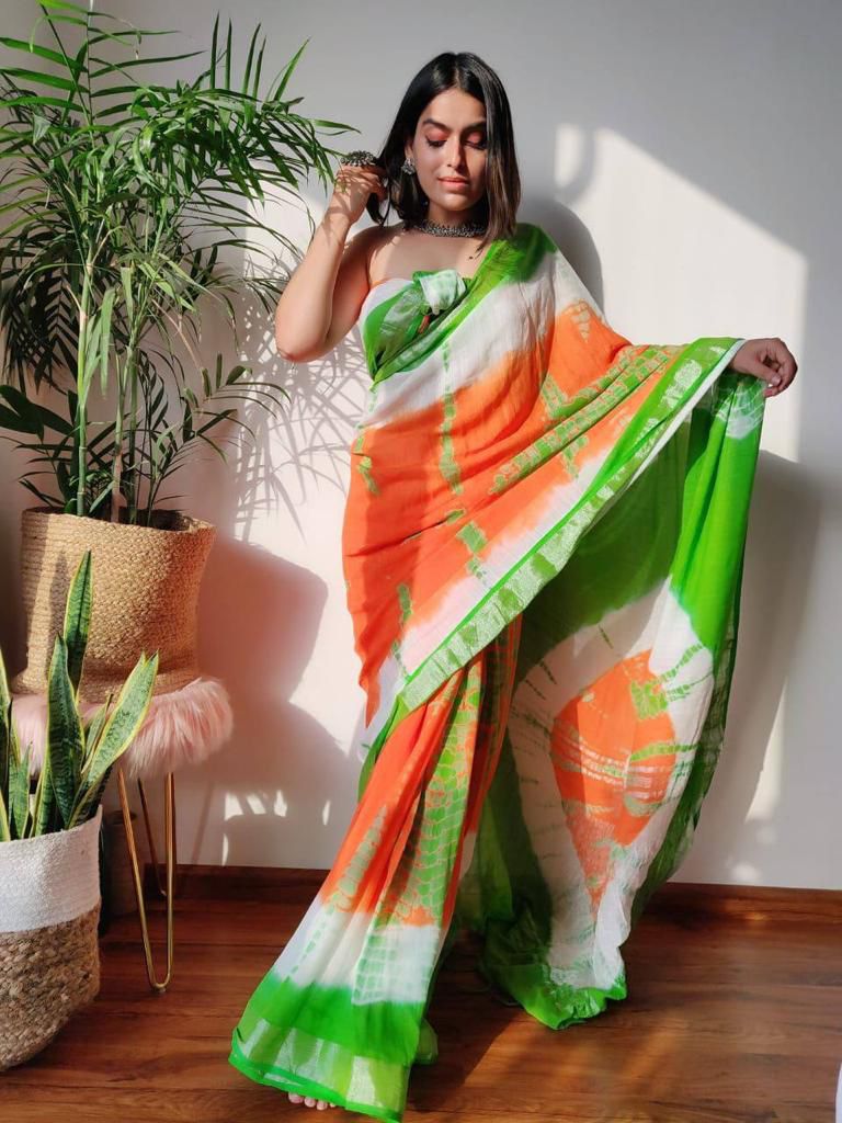 Linen Saree with Shibori Print and Tassels
