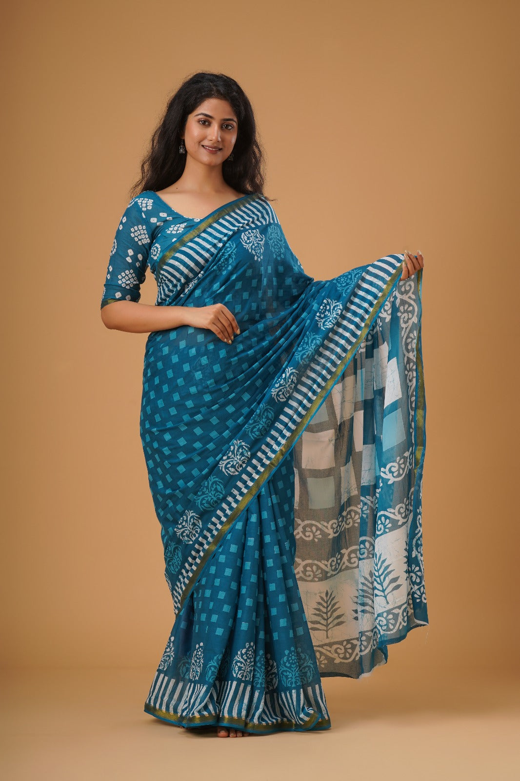 Sanganeri Hand Printed Cotton Zari Saree with Blouse