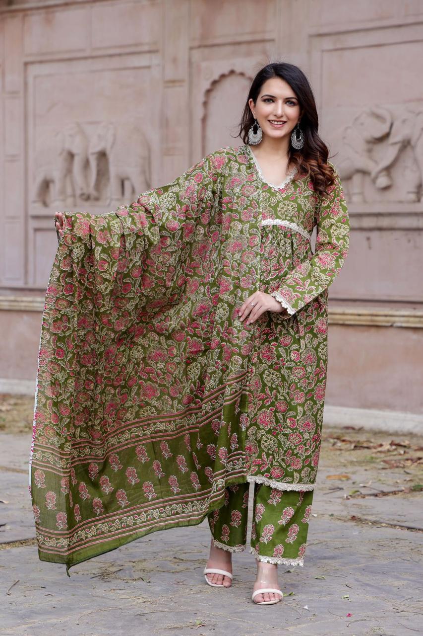 Elegant Green Cotton Alia Cut Anarkali Kurti Set with Gotta Lace Detai –  Sukriti Store