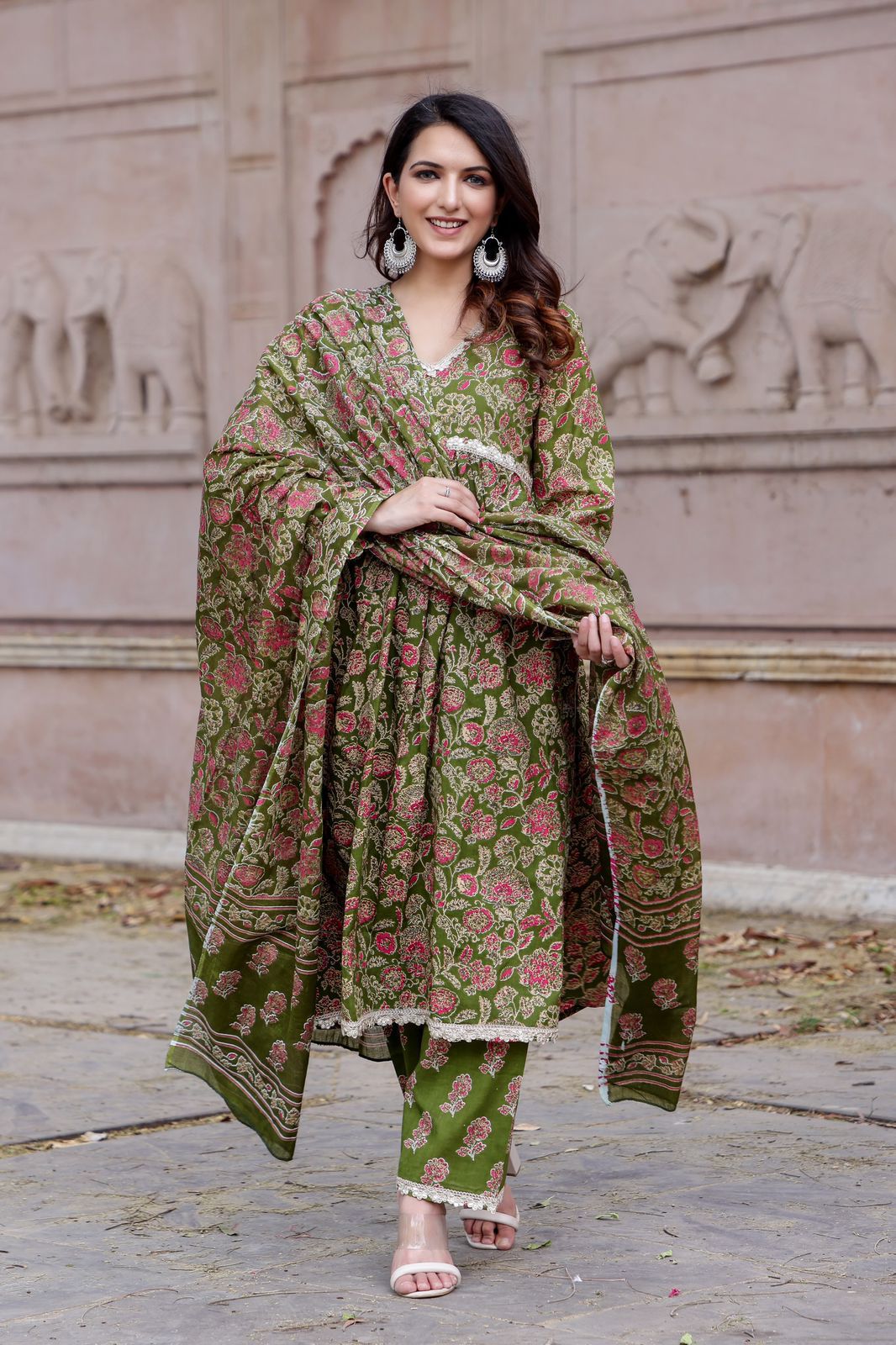 alia cut dress kurti "Sunshine in Stitches" The Elegant Alia Cut Kurti Photo @storiesby_arun_photokarann Step into effortless elegance with this stunning yellow hand-embroidered mul cotton Alia cut kurti. Radiating warmth and charm, the