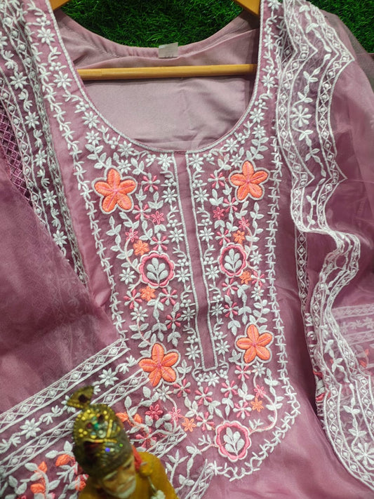 White Thread Embroidery Kurti Set with Organza Dupatta