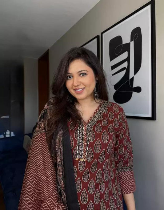 Women's Printed Cotton Kurta Set with Pant & Dupatta – 3-Piece