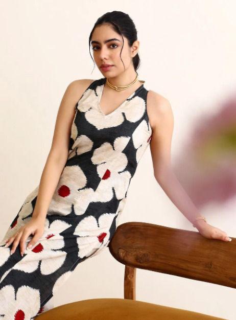 Elegant Jaipuri Floral Co-ord Set - Rayon Kurti with Pant