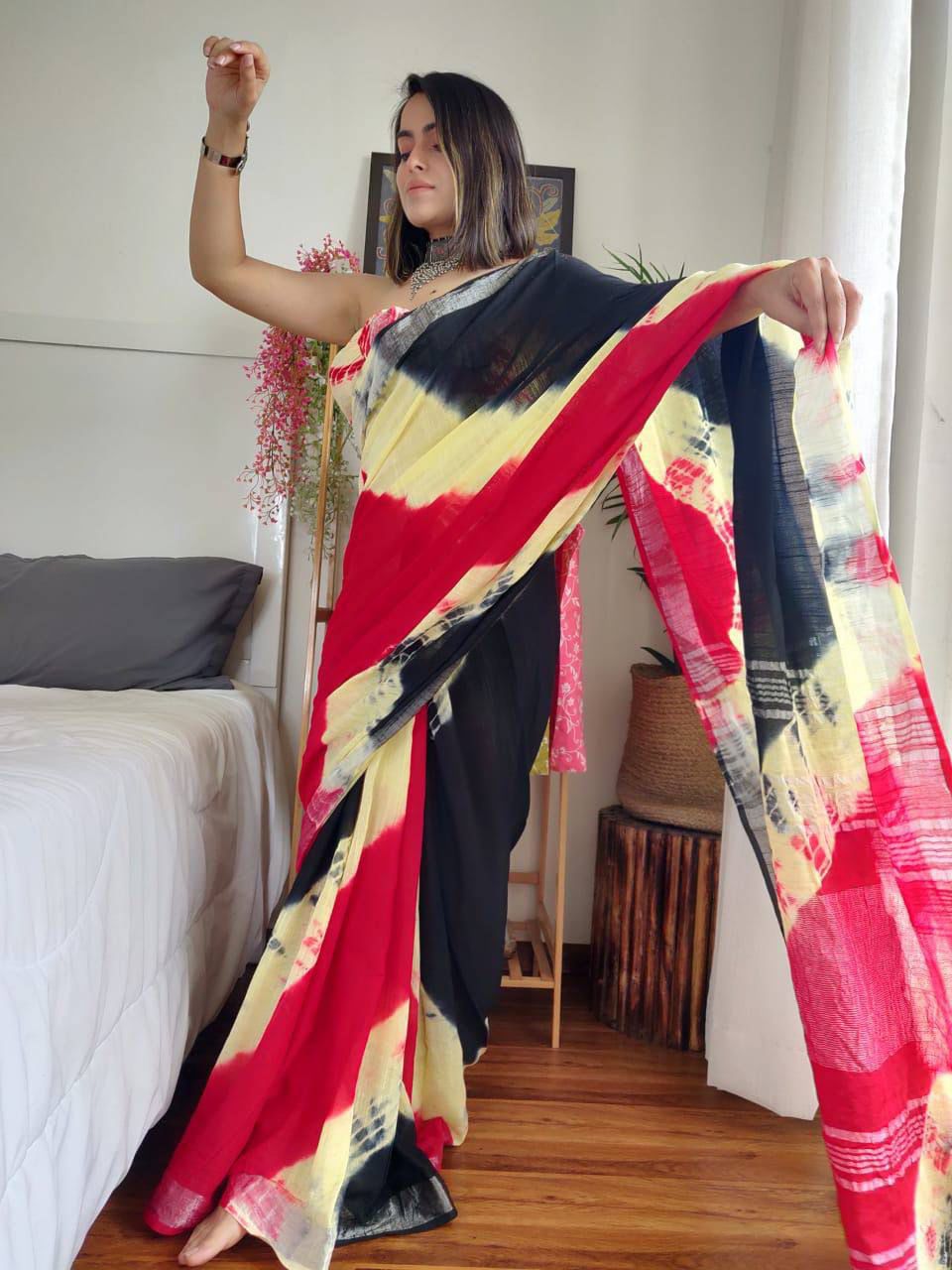 Linen Saree with Shibori Print and Tassels