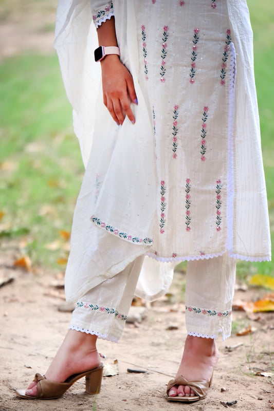Cotton Lurex Kurti with Embroidery, Pant, and Nazmin Dupatta Set