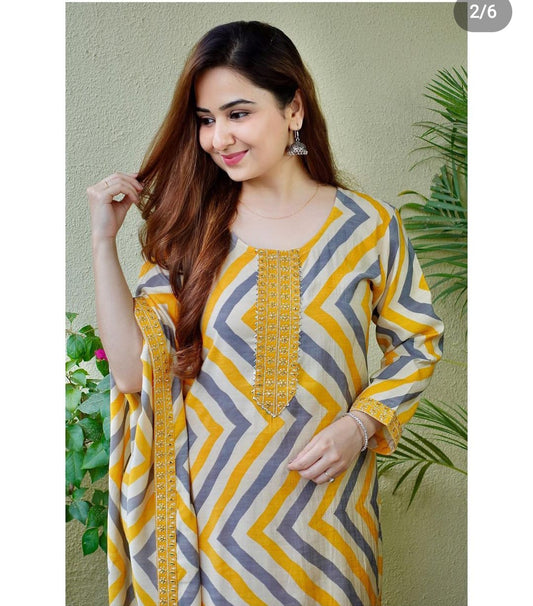 Zigzag Rayon Kaftan Kurta Set with Embroidery