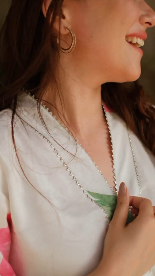 Maslin Digital Print Floral Kurta Pant Set with Lace Work