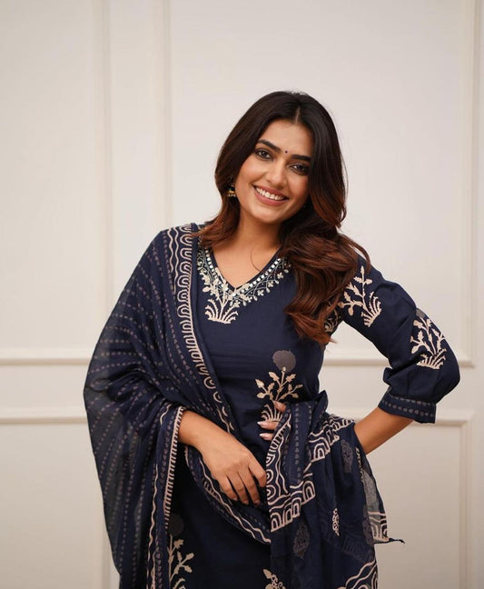 Blue Cotton Discharge Printed Suit Set with Dupatta and Pant