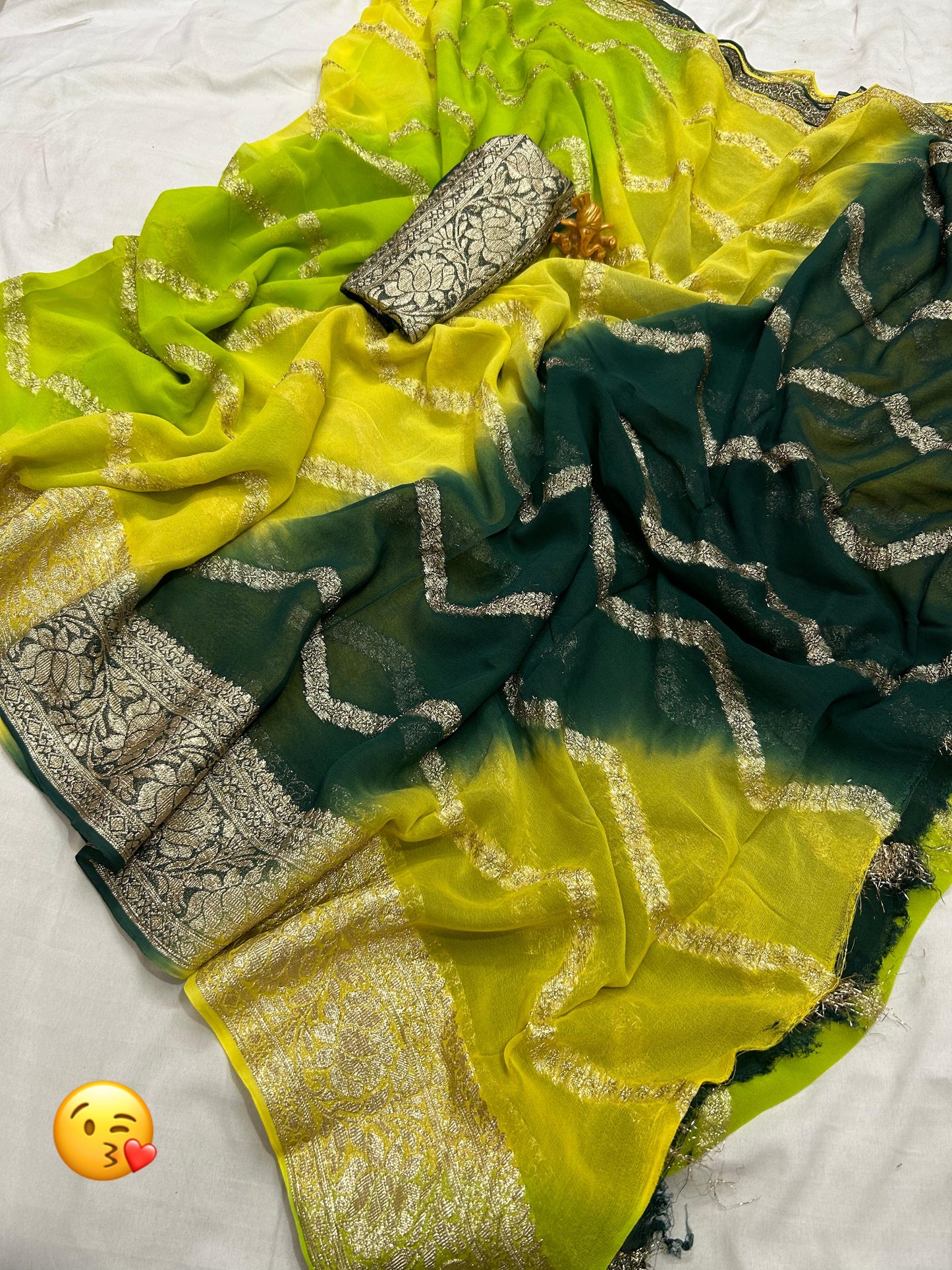 Zari Saree with Multicolored Jaipuri Weave and Border Detail