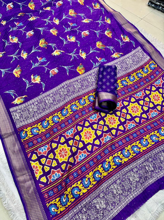 Dola Silk Saree with Jacquard Border and Running Blouse