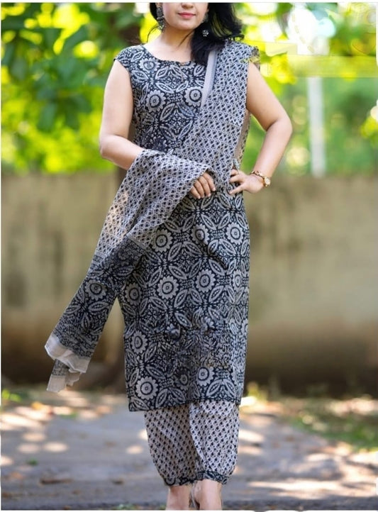 Elegant Sanganeri Block Print Straight Kurta Set