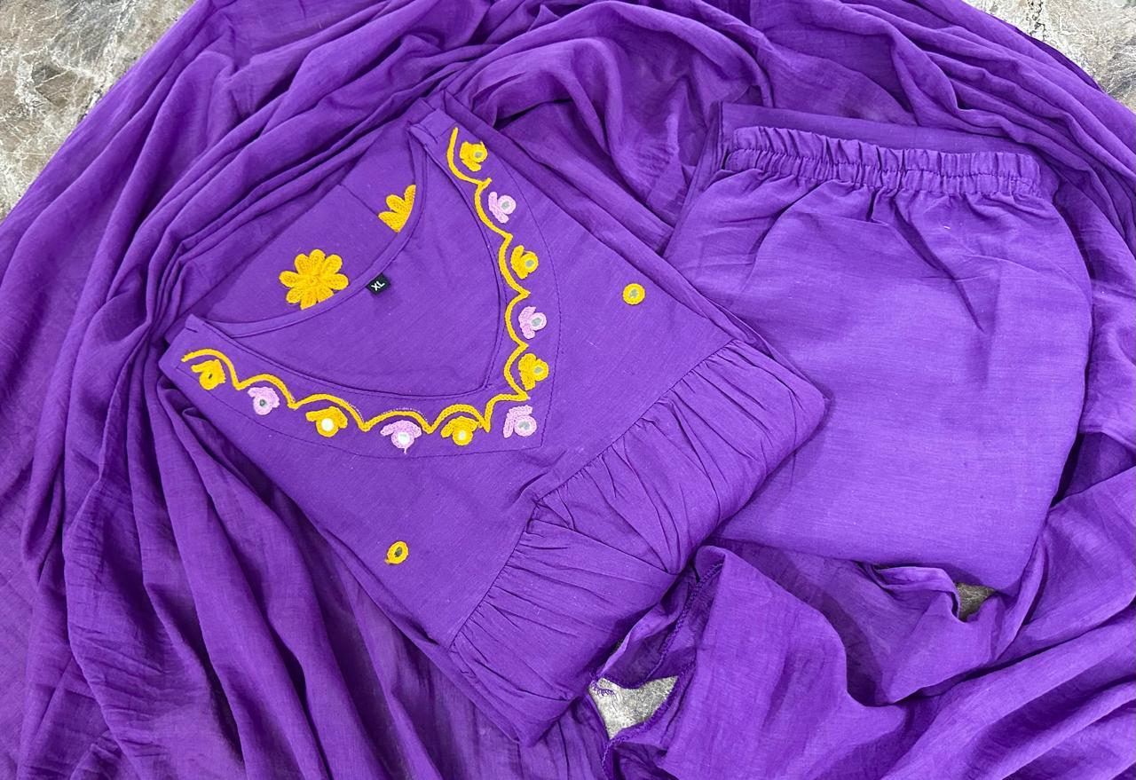 Cotton Kurta Pant Set with Aari Work & Dupatta – Floral Design