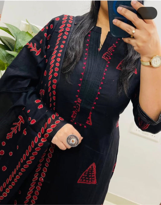 Black Cotton Suit with Thread Work Yoke