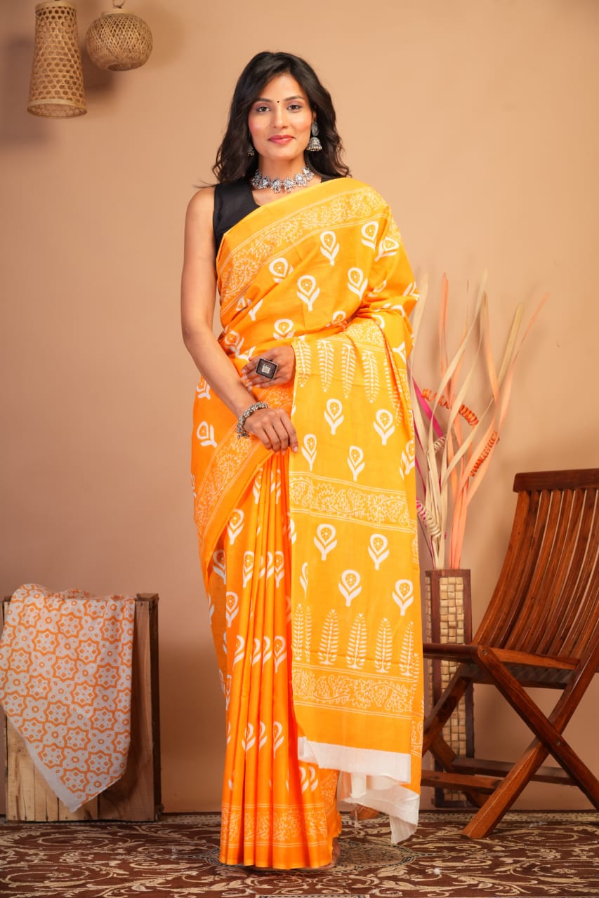 Block Printed Cotton Mulmul Saree with Blouse Piece (92/80 Count)