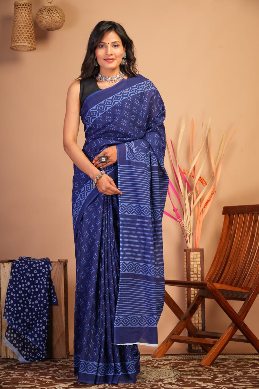 Block Printed Cotton Mulmul Saree with Blouse Piece (92/80 Count)