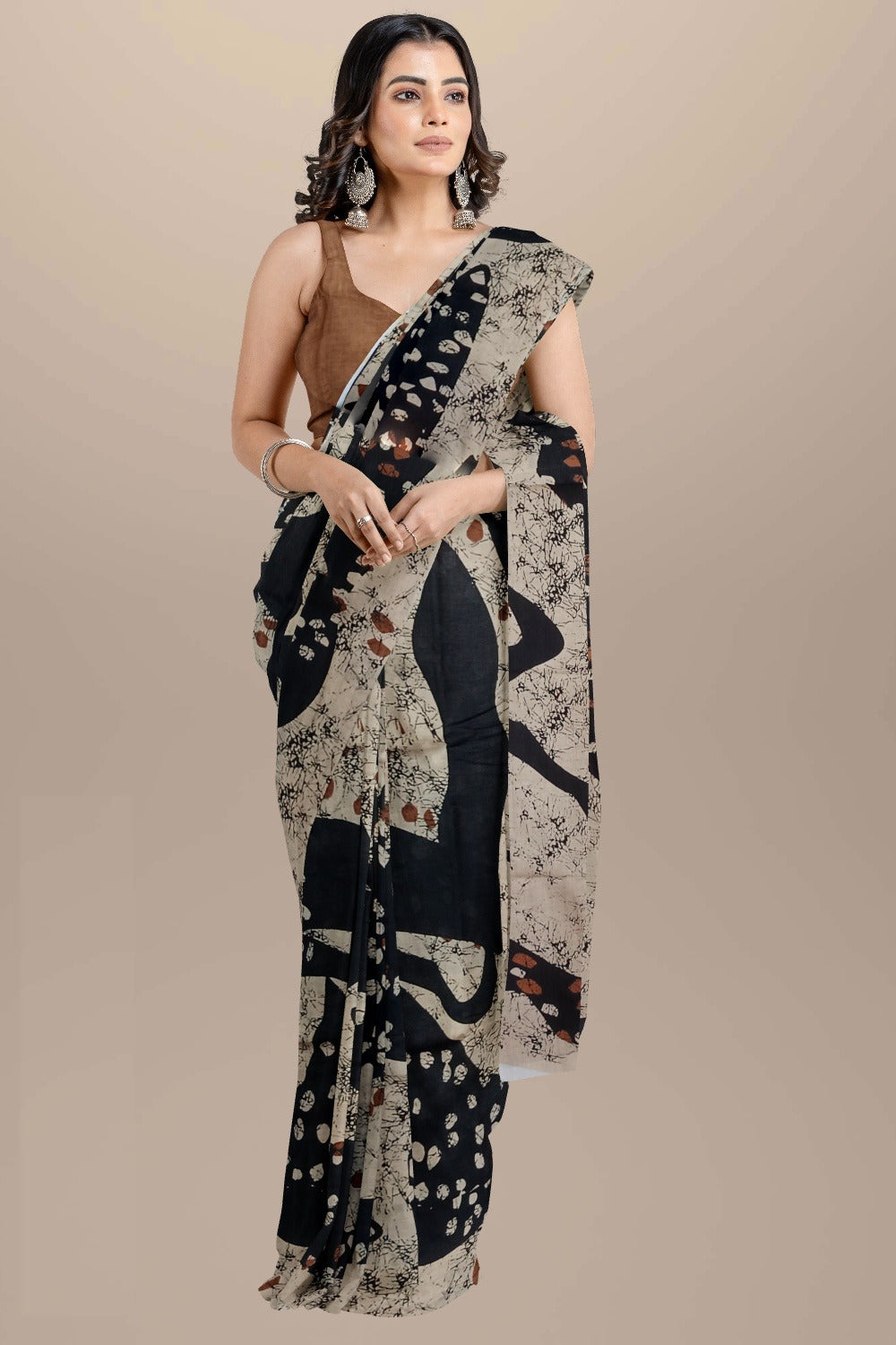 Block Printed Cotton Mulmul Saree with Blouse Piece (92/80 Count)
