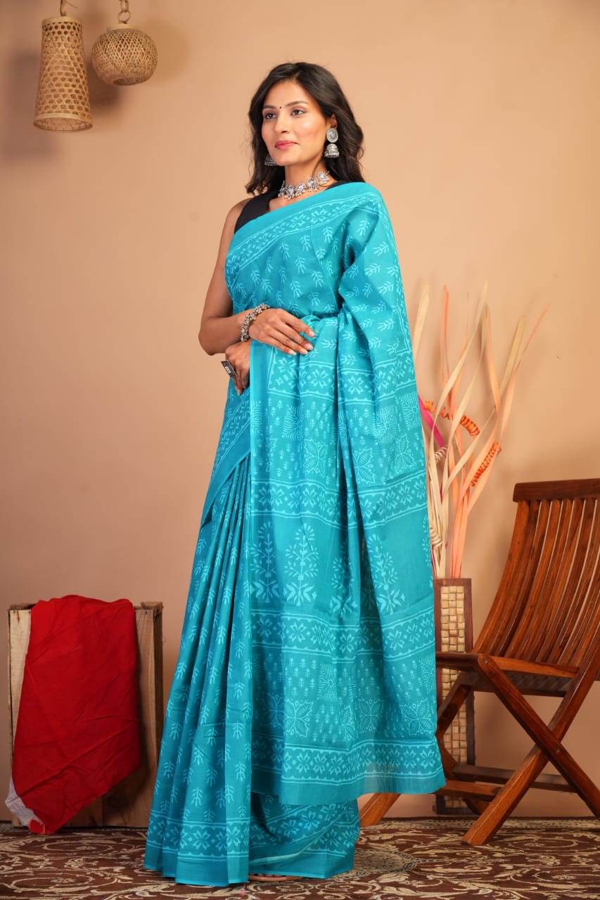 Block Printed Cotton Mulmul Saree with Blouse Piece (92/80 Count)