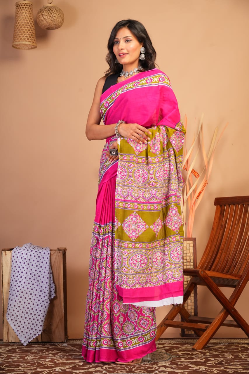 Block Printed Cotton Mulmul Saree with Blouse Piece (92/80 Count)