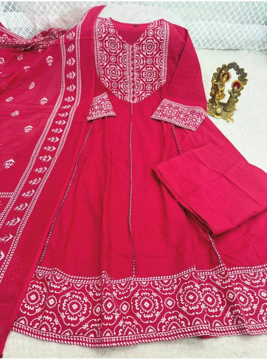 Cotton 60×60 Kurti Pant Set with Mal Mal Dupatta & Pocket