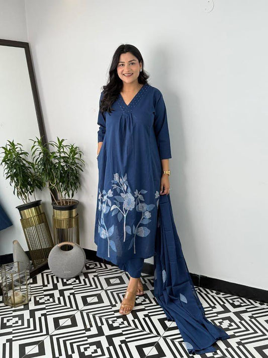 Cotton Kurti Pant Set with Mulmul Dupatta & Neckline Work