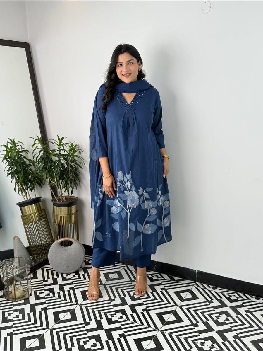 Cotton Kurti Pant Set with Mulmul Dupatta & Neckline Work