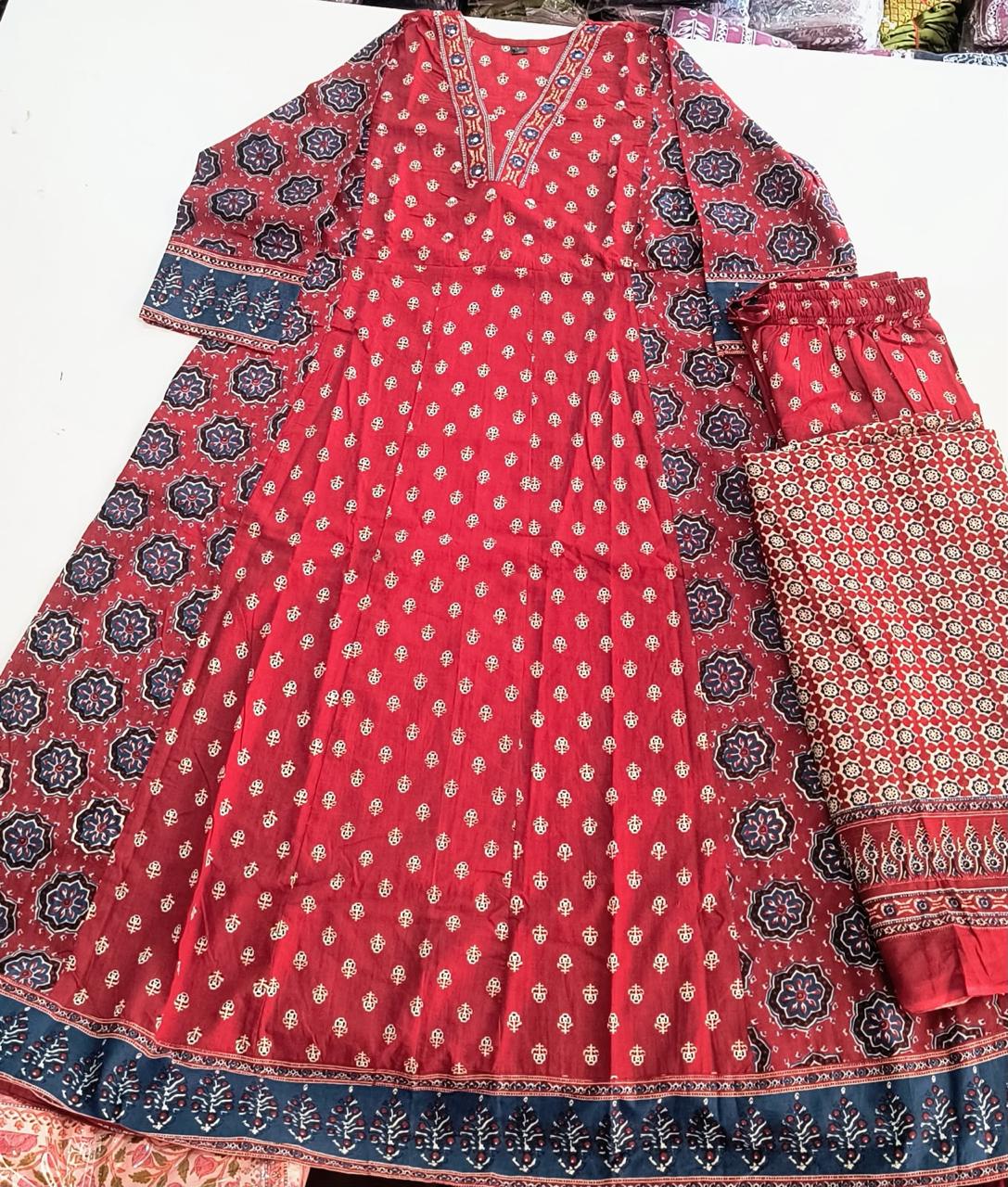 Cotton Printed Kurti Pant Dupatta Set with Border Work – 3 Piece