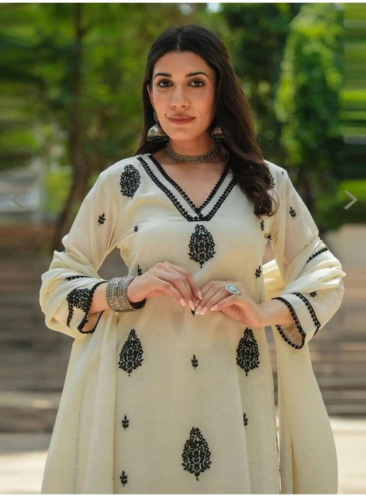 Cream Cotton 60x60 Embroidered Kurti Pant Dupatta Set with Lace Work