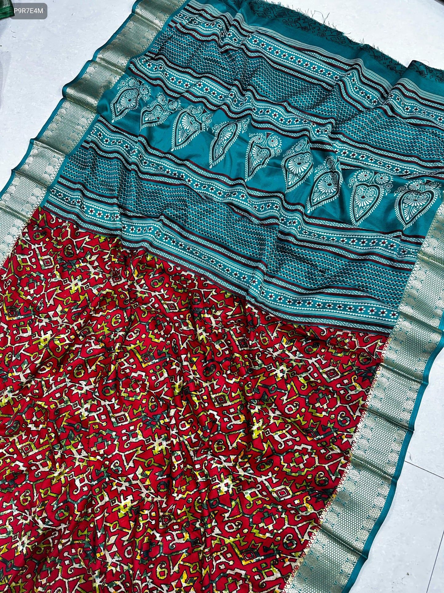 Dola Silk Saree with 3-Inch Viscose Border & Running Blouse