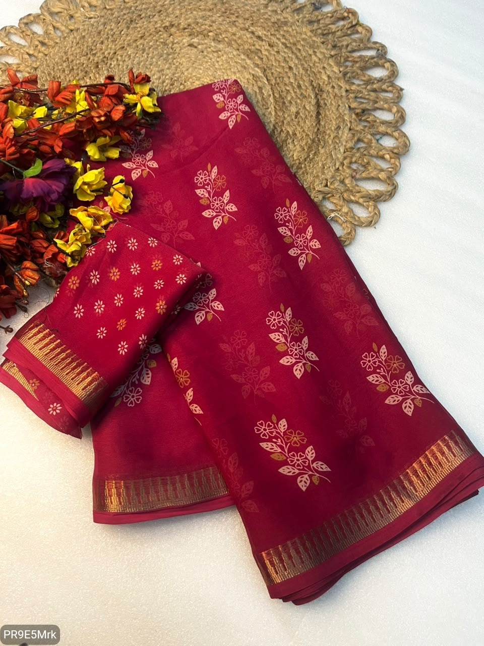 Flower Marshmallow Georgette Jacquard Weaving Saree with Running Blouse