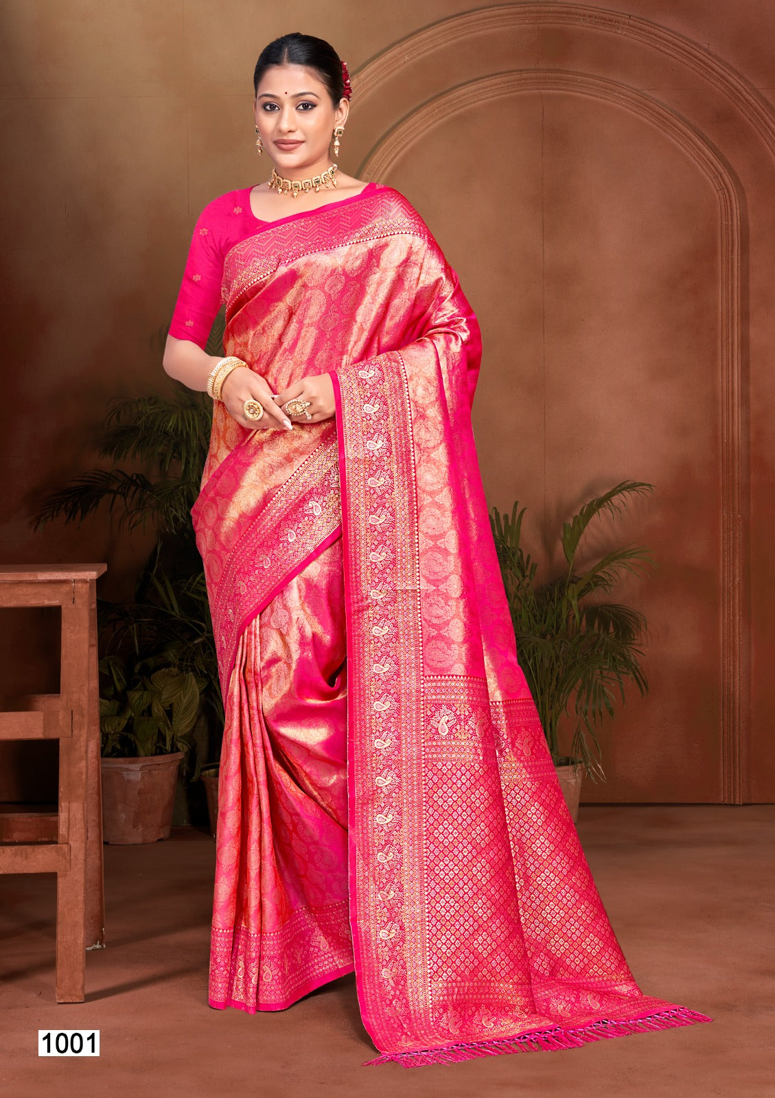 Kanjivaram Silk Saree with Matching Blouse Piece