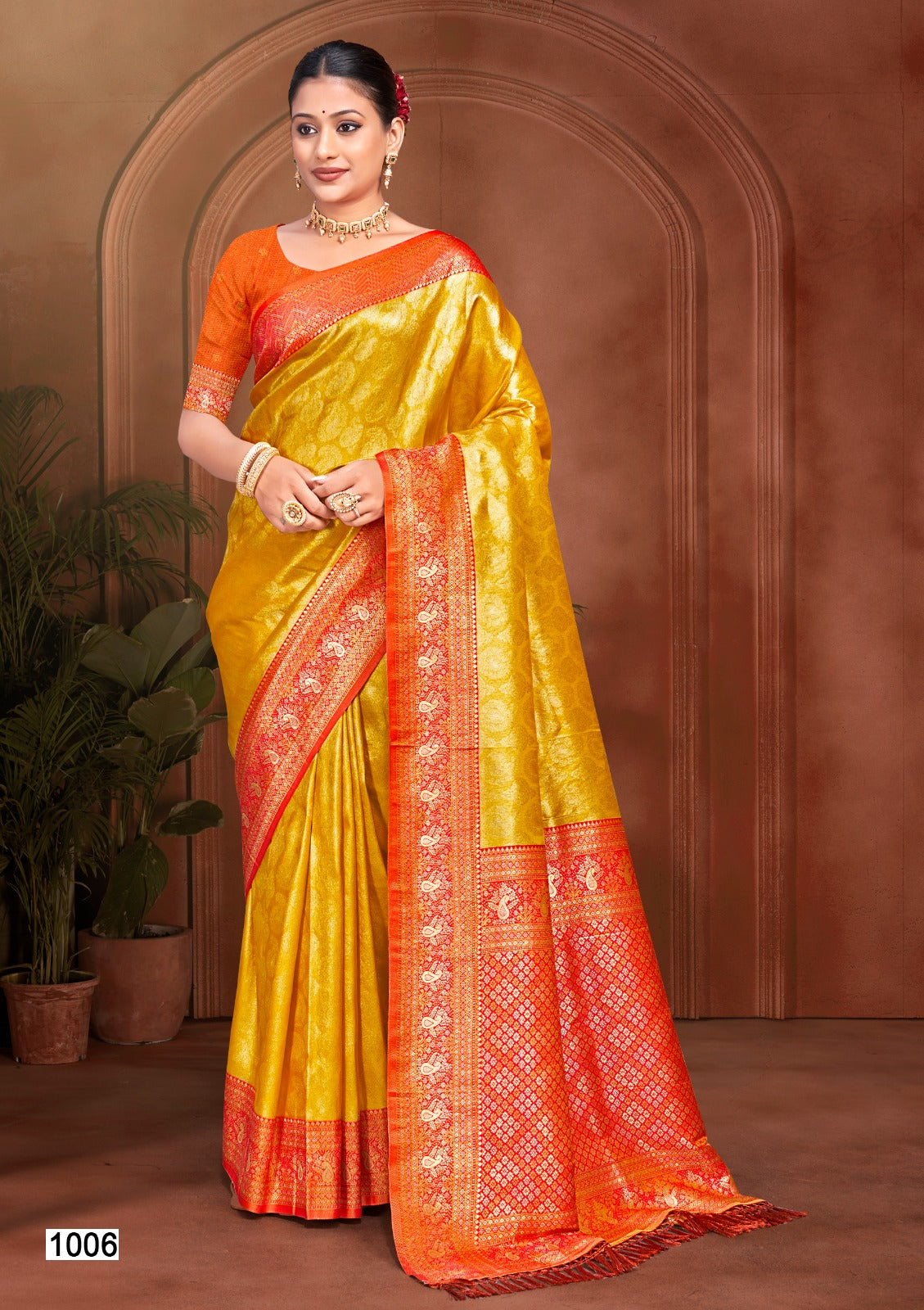 Kanjivaram Silk Saree with Matching Blouse Piece