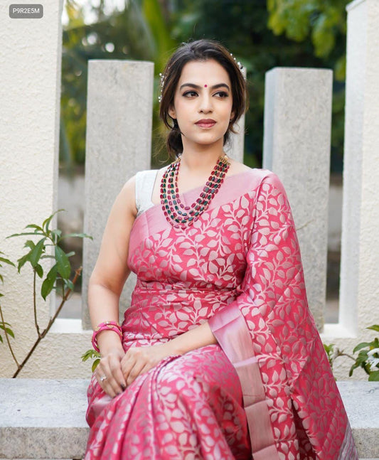 Lichi Silk Saree with Intricate Jacquard Work & Bordered Blouse