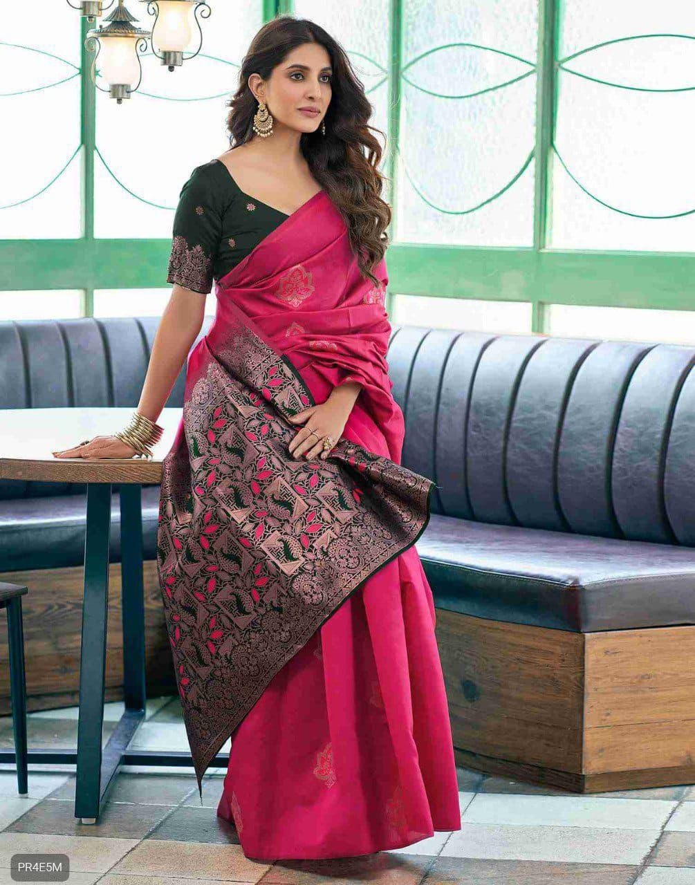 Lichi Silk Saree with Jacquard Work & Contrast Blouse