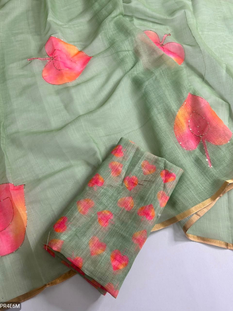 Linen Print Saree with Work & Blouse Piece