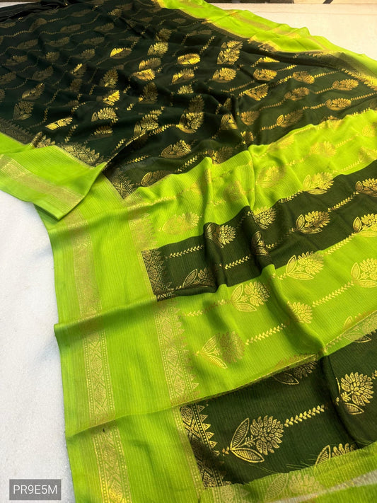 Marshmallow Fabric Foil Design Saree with Zari Weaving Border & Blouse Piece