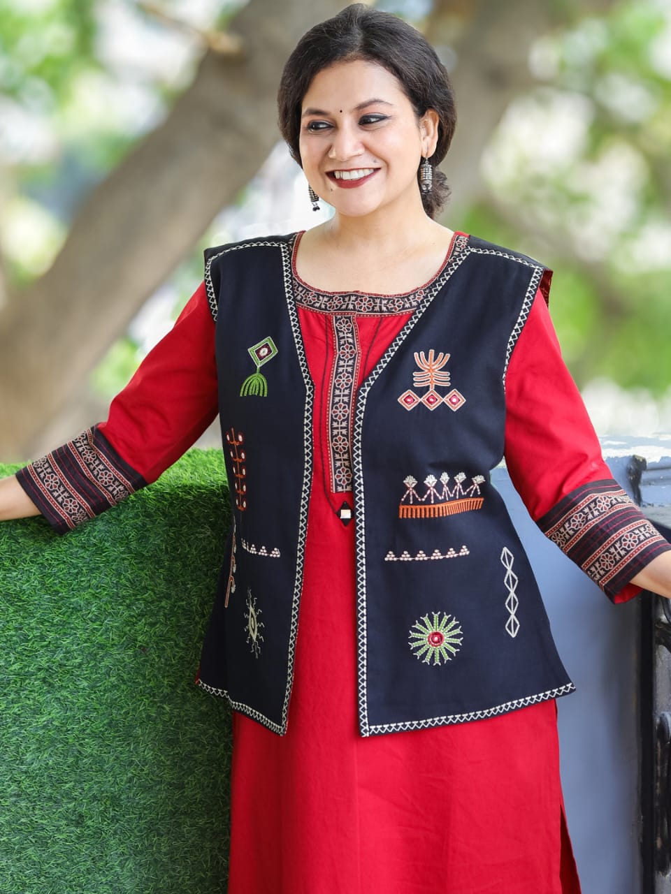 Red Kurti Pant Set with Black Embroidered Cotton Jacket – Three-Piece Outfit