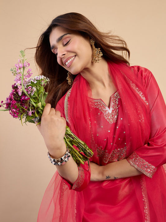 Silk Blend Kurta Pant Set with Zari Thread Embroidery & Organza Dupatta