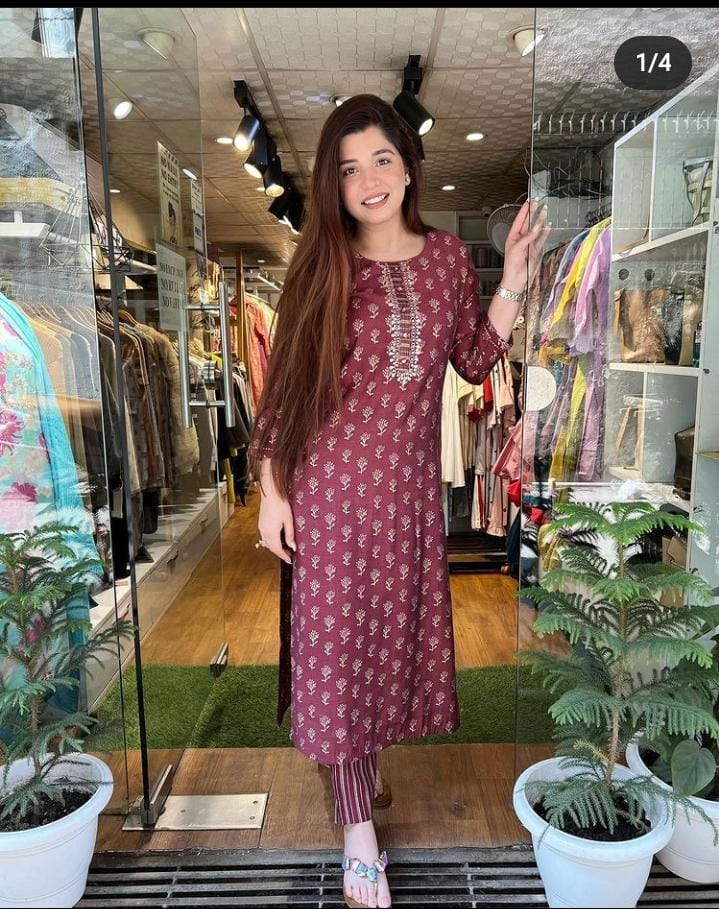 Beautifully Crafted Premium Rayon Gota Aari work straight Kurta with Pent