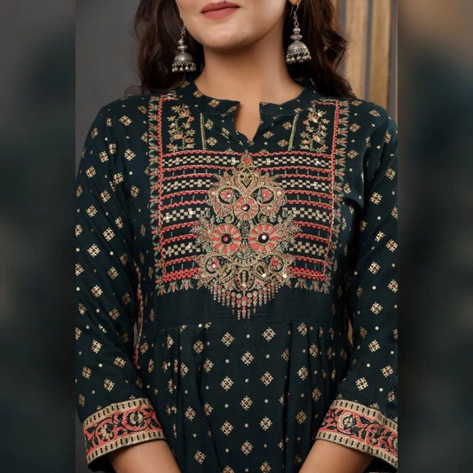 Naira Cut Heavy Pure Rayon 140 Kurti with Handwork and Printed Dupatta