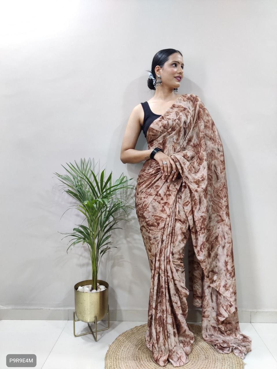 1-Minute Ready to Wear Georgette Saree with Bangalori Blouse