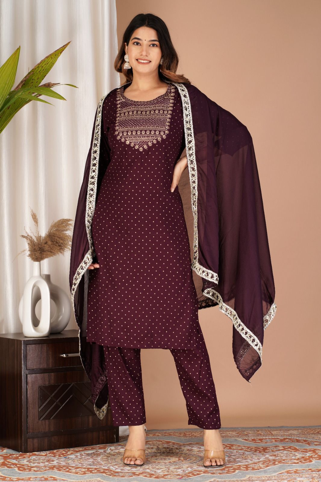 Exquisite Rayon Straight Kurti Set with Golden Print and Zari Embroidery