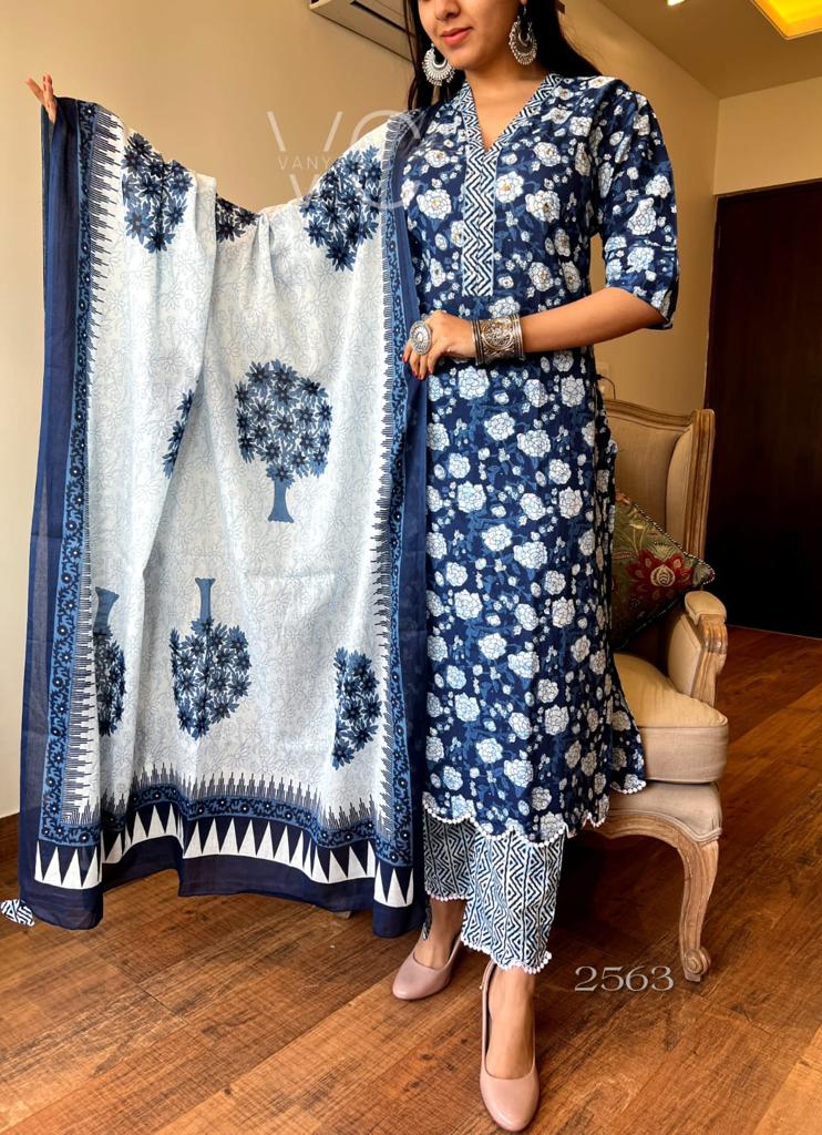 Blue Cotton 3-Piece Suit Set with Printed Border Yoke and Chicken Lace