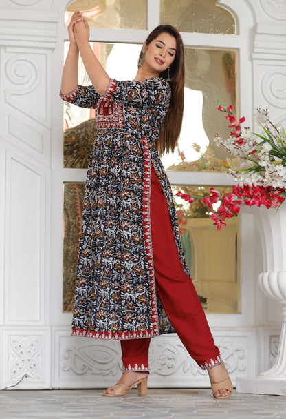 Nayra Cut Rayon Kurti Set with Embroidery and Border Lace Work