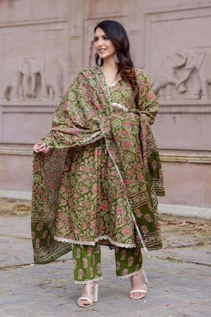 Elegant Green Cotton Alia Cut Anarkali Kurti Set with Gotta Lace Detailing and Cotton Dupatta