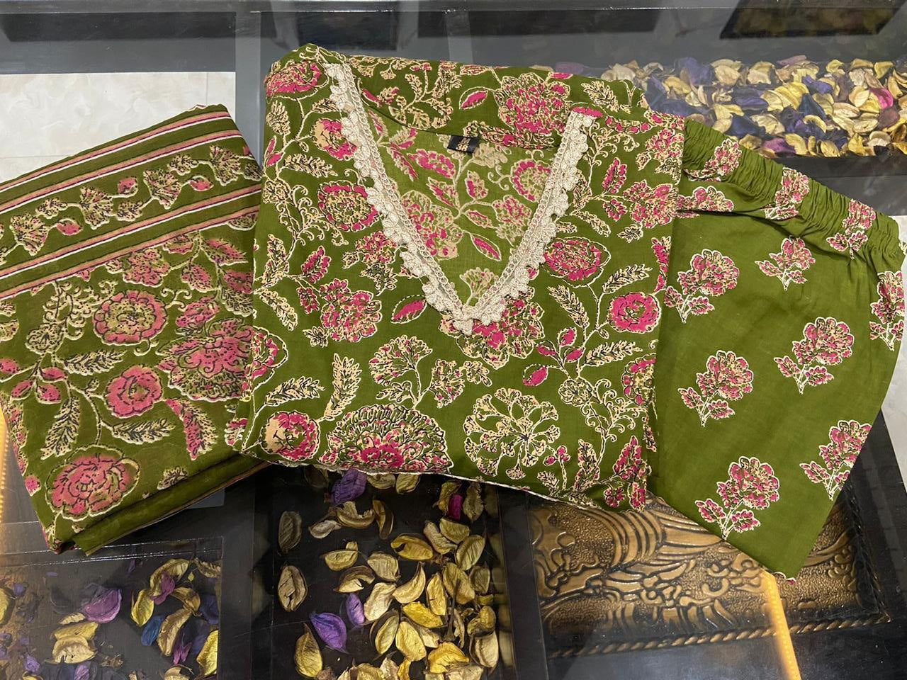 Elegant Green Cotton Alia Cut Anarkali Kurti Set with Gotta Lace Detailing and Cotton Dupatta