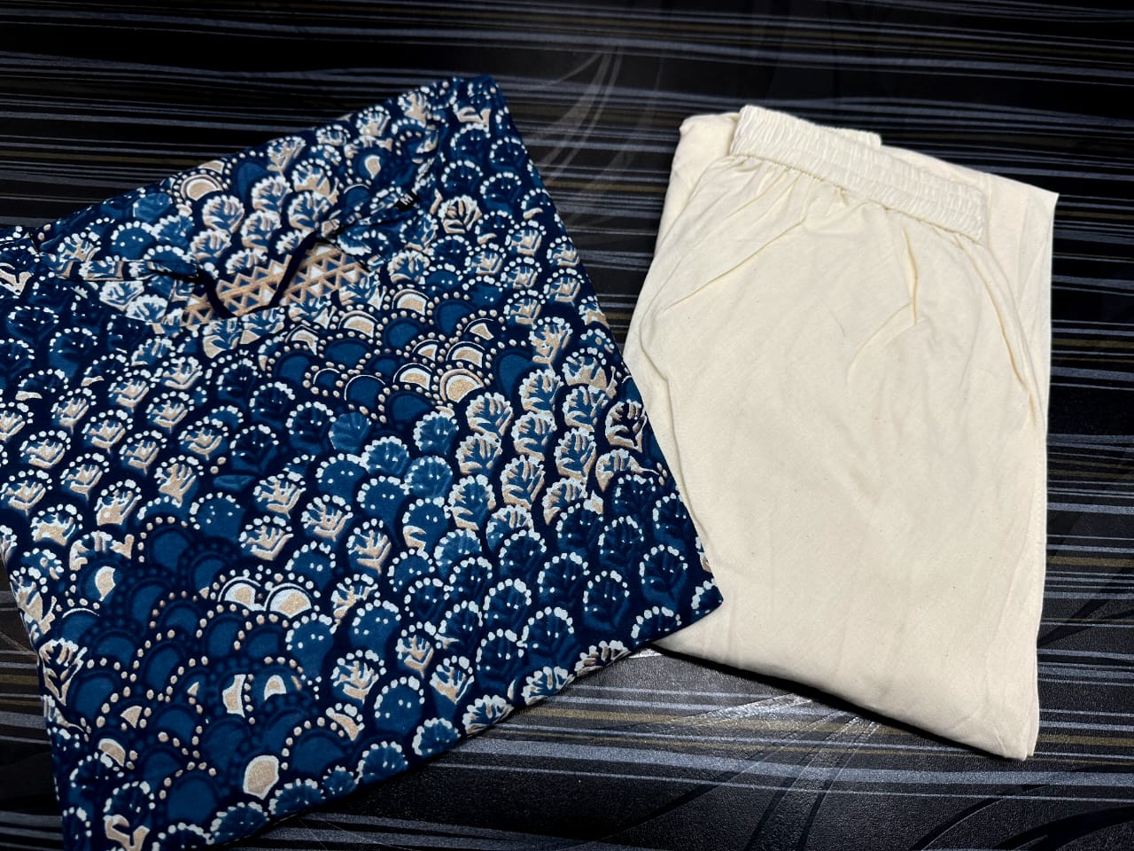 Cotton 60*60 Top and Dhoti Pant Set with 3/4th Sleeves