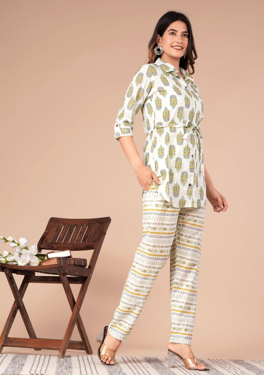 Cord Set: Shirt-style top with Belt and Cotton Pant