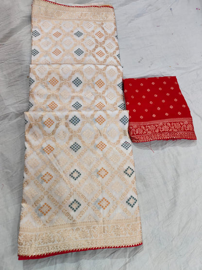 Dola Silk Saree with Meena Zari and Contrast Zari Blouse