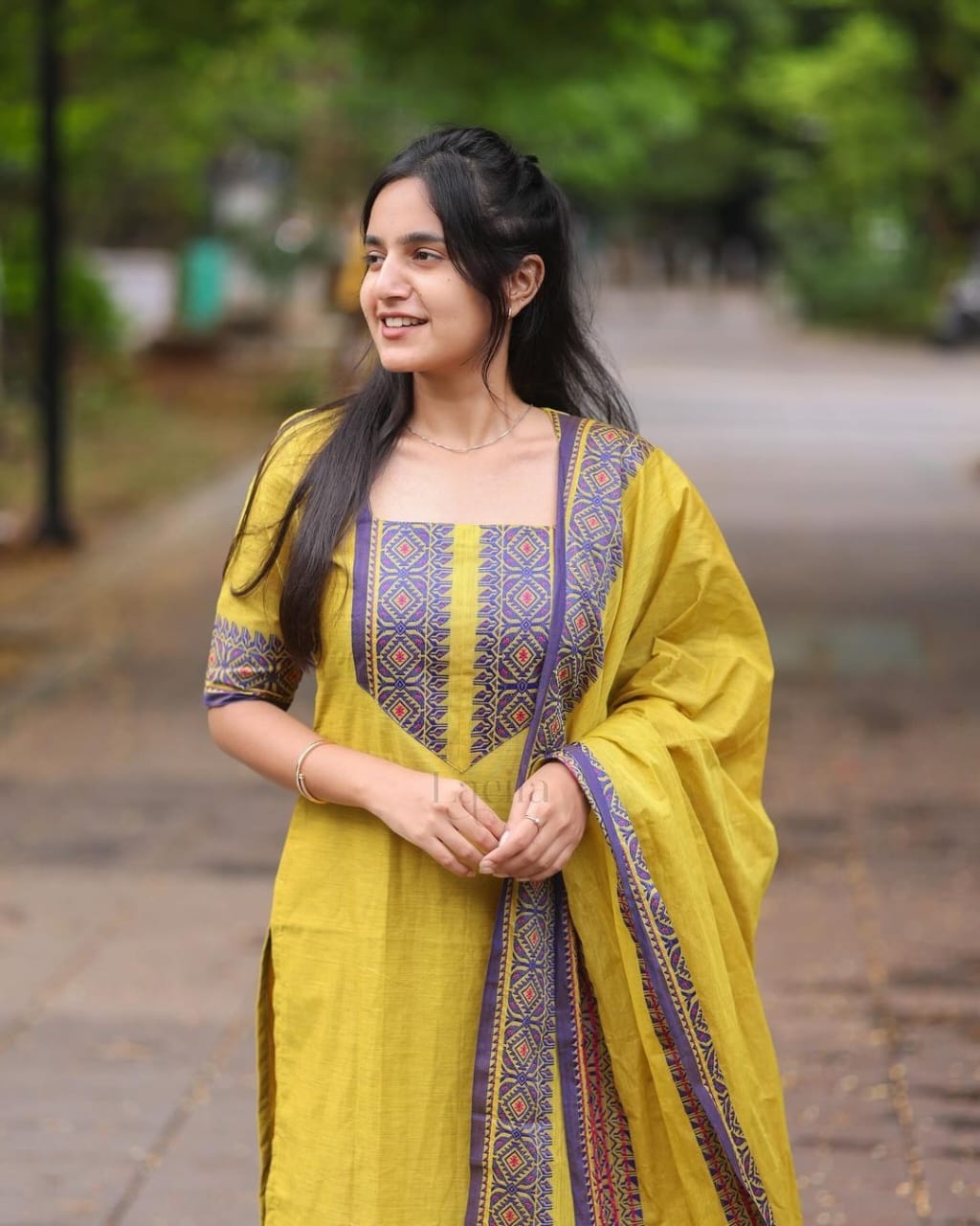 Kanchi Cotton Suit Set with Zari Weaving and South Indian Cultural Des Sukriti Store Kanchi Cotton Suit Set with Zari Weaving and South Indian Cultural Des Sukriti Store