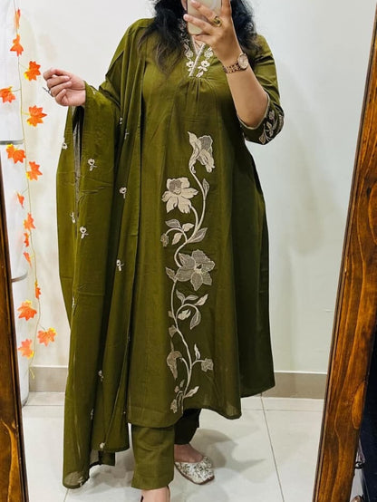 A-Line Cotton Kurti Pant Set with Embroidered Work & Malmal Dupatta